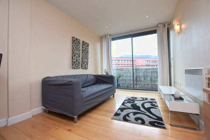 1 Bedroom Apartment To Rent In City Walk, Sylvester Street, Sheffield, S1