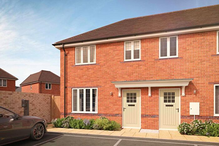 3 Bedroom Terraced House For Sale In Bedford Road, Lower Stondon, SG16