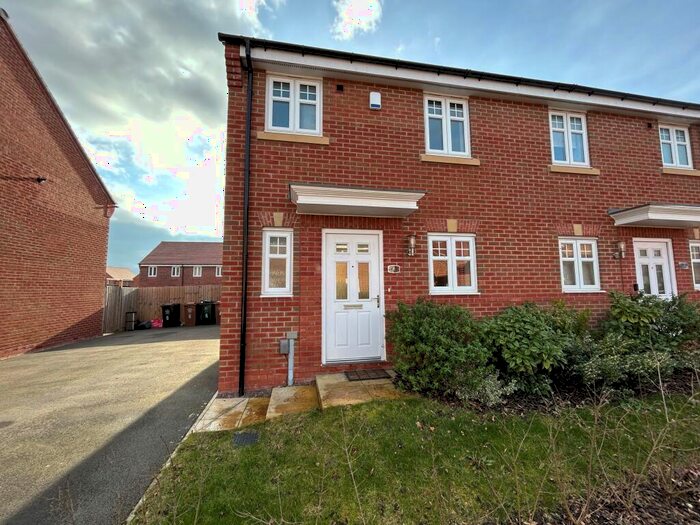 3 Bedroom Semi-Detached House To Rent In Dudley Drive, Littleover, Derby, DE23
