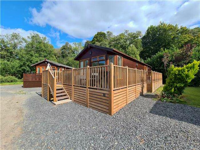 2 Bedroom Lodge Character Property For Sale In White Cross Bay Holiday