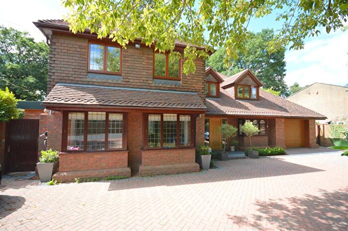 5 Bedroom Detached House For Sale In Woodland Way, Kingswood, Surrey, KT20