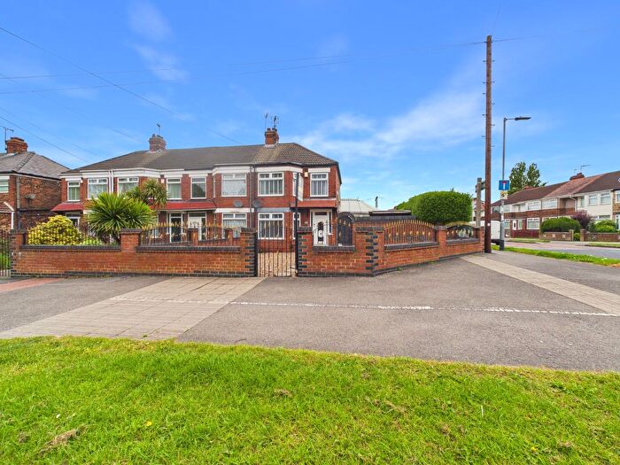 3 Bedroom End Of Terrace House For Sale In Sutton Road, Hull, Yorkshire, HU6