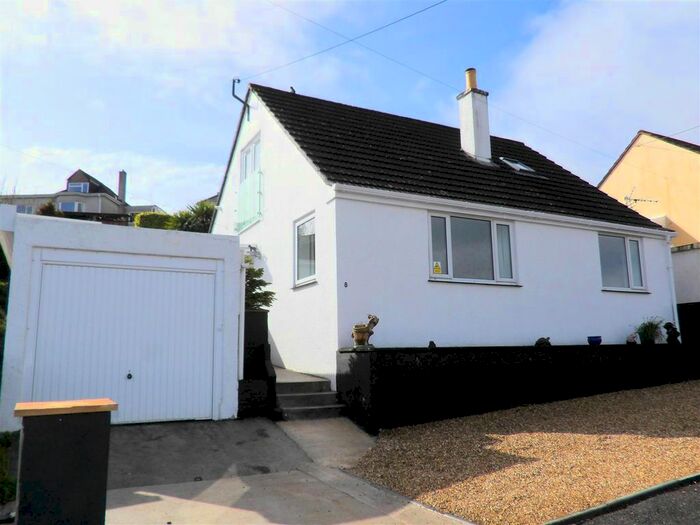 2 Bedroom Detached Bungalow To Rent In St. Annes Road, Saltash, PL12