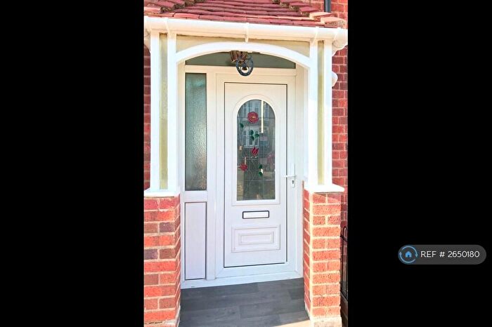 3 Bedroom Terraced House To Rent In Torcross Avenue, Coventry, CV2