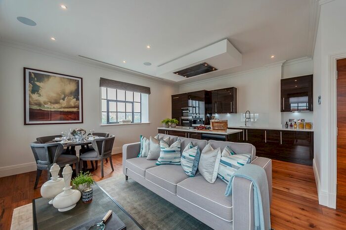 3 Bedroom Flat To Rent In Palace Wharf, Rainville Road, Hammersmith, London, W6