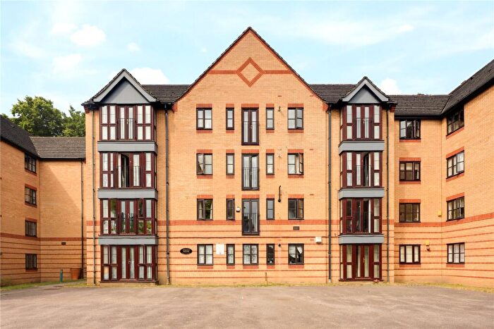 2 Bedroom Flat To Rent In Zodiac House, Wellington Way, Bow, London, E3