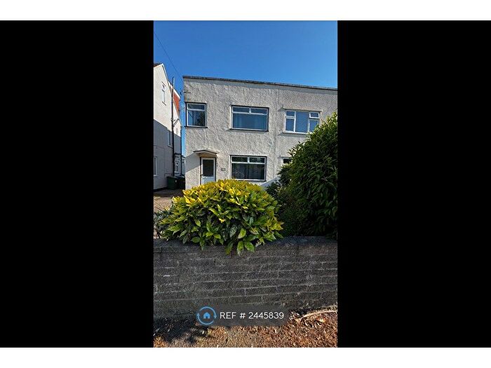 2 Bedroom End Of Terrace House To Rent In Walton Road, West Molesey, KT8