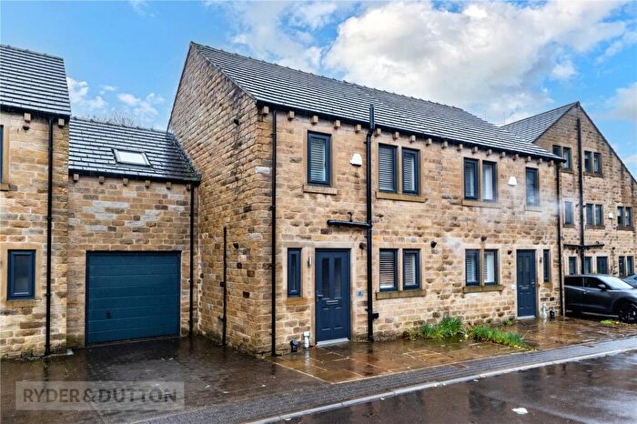 3 Bedroom Semi Detached House For Sale In Empire Way, Slaithwaite, Huddersfield, West Yorkshire, HD7