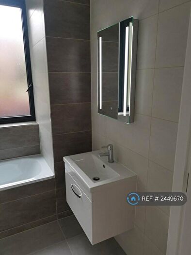 1 Bedroom Flat To Rent In St. Peters House, Norwich, NR1