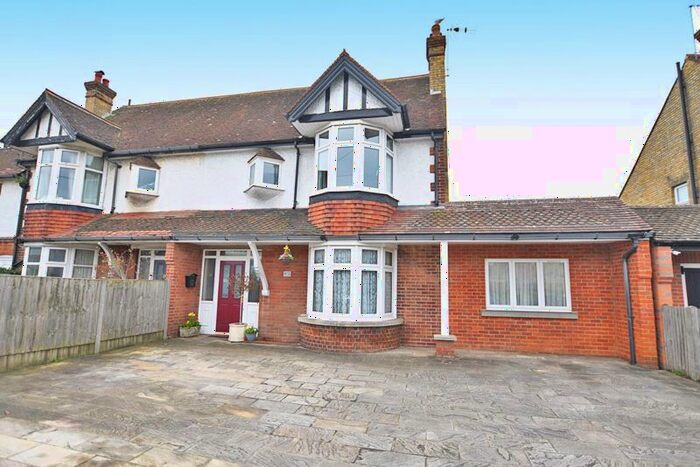 4 Bedroom Property To Rent In Loose Road, Loose, Maidstone, ME15