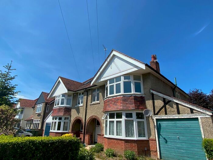 2 Bedroom Property To Rent In Radway Road, Shirley, Southampton, SO15