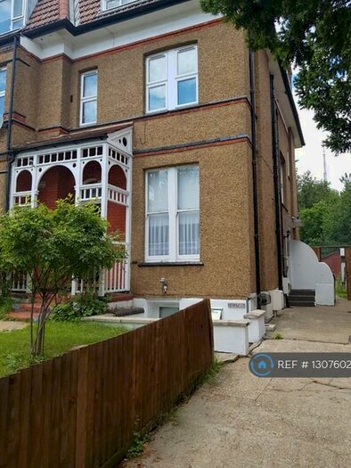 1 Bedroom Flat To Rent In Howden Rd, London, SE25