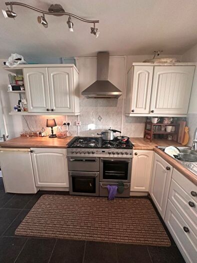 3 Bedroom End Terrace House To Rent In South Road, Chadwell Heath, RM6