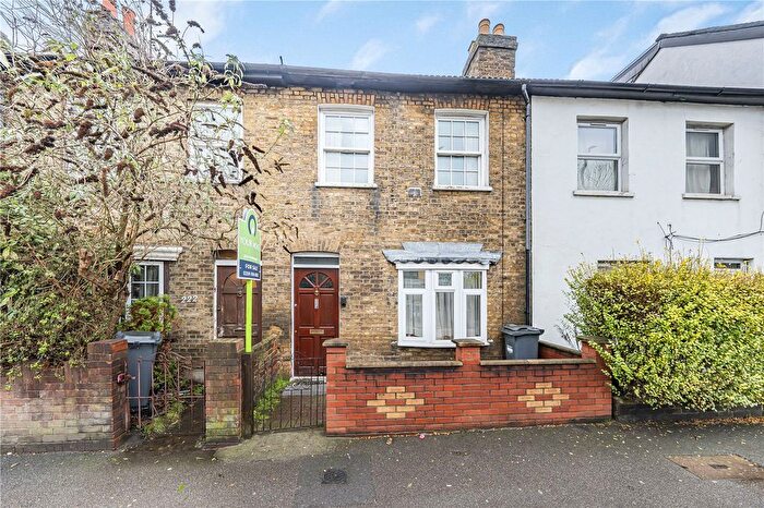 2 Bedroom Terraced House For Sale In Hanworth Road, Hounslow, TW3
