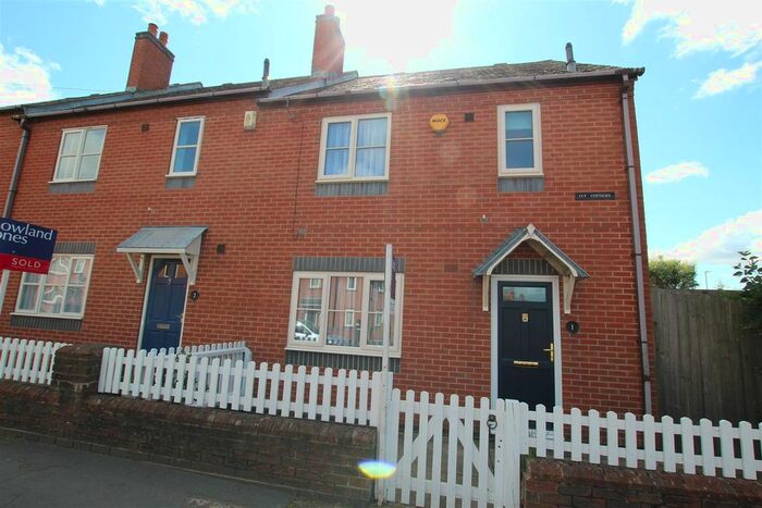 3 Bedroom End Of Terrace House To Rent In Ivy Cottages, High Street, Measham, DE12