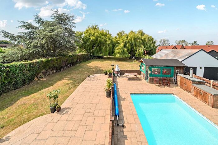 6 Bedroom Property For Sale In Town Road, Cliffe Woods, Rochester, Kent., ME3