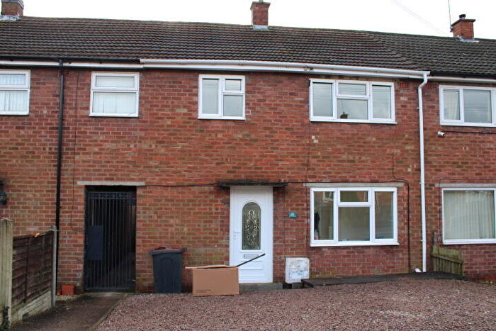 3 Bedroom House To Rent In Hillcrest Road, Nuneaton, CV10