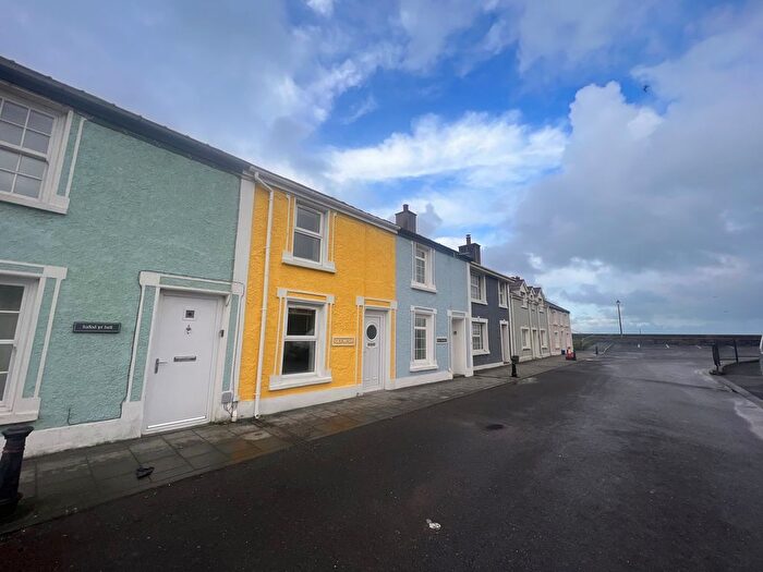 2 Bedroom Cottage For Sale In Tabernacle Street, Aberaeron, SA46