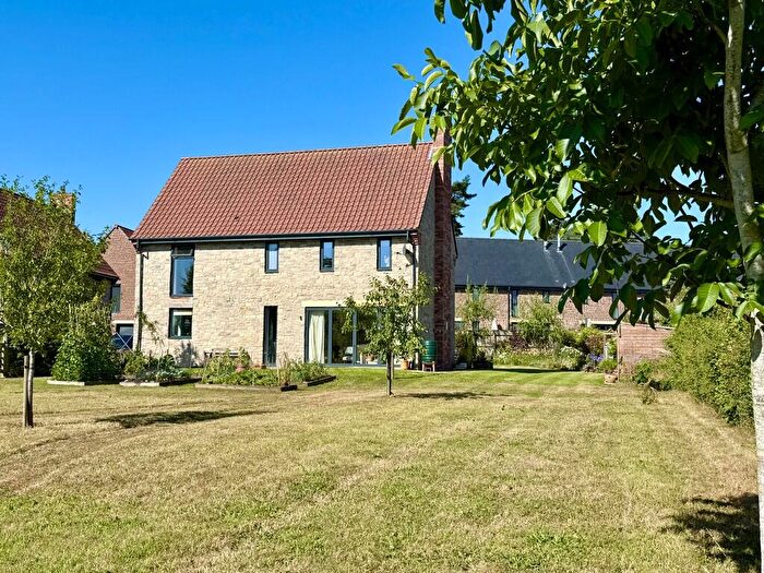 4 Bedroom Detached House For Sale In Dilly Meadows, West Harptree, BS40