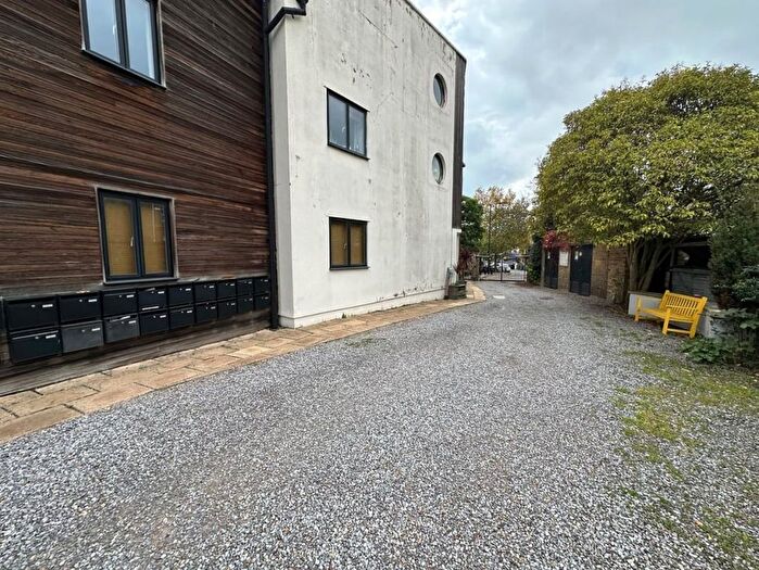 1 Bedroom Flat To Rent In Old Station Way, Clapham, SW4