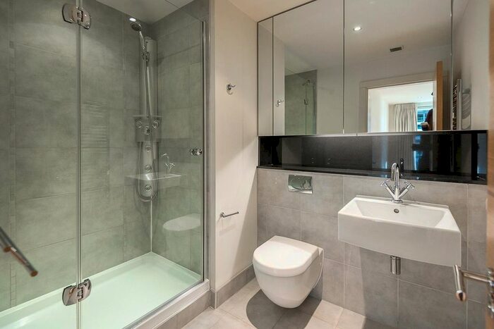 3 Bedroom Flat To Rent In Marina Point, Imperial Wharf, SW6