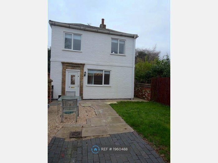 3 Bedroom Semi-Detached House To Rent In Carr Lane, Wainfleet, Skegness, PE24