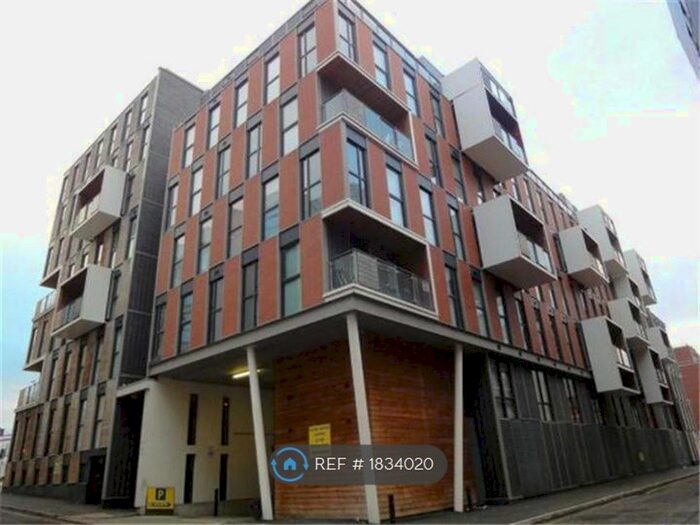 2 Bedroom Flat To Rent In Skyline Chambers, Manchester, M4