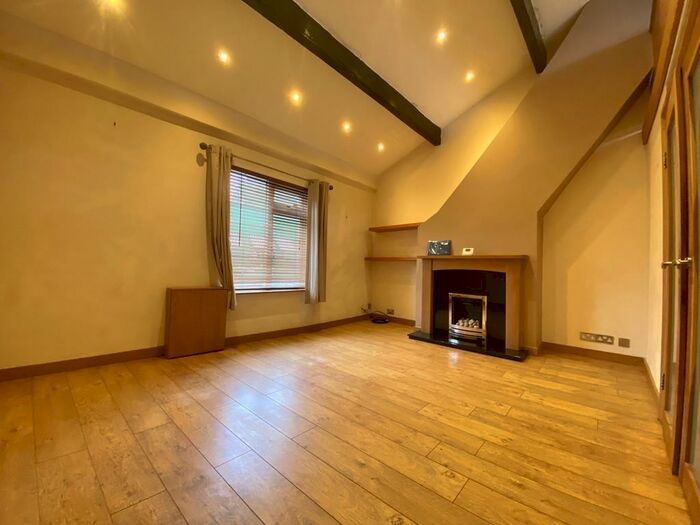 1 Bedroom Apartment To Rent In Compstall Road, Romiley, SK6