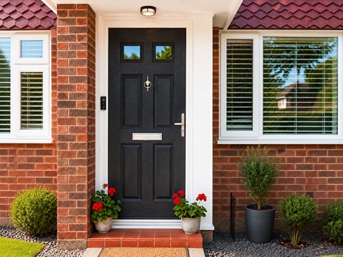 4 Bedroom Terraced House For Sale In West Molesey, KT8