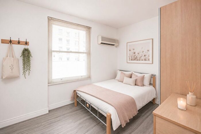 Studio To Rent In Cromwell Road, London, SW7