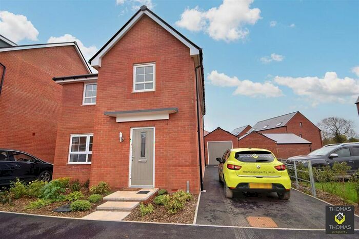 4 Bedroom Detached House To Rent In Whittle Gardens, Innswoth, GL3