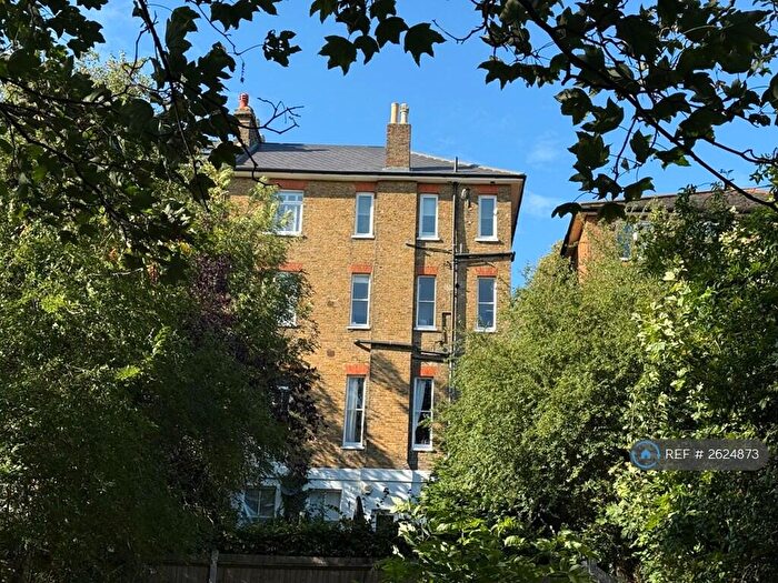 2 Bedroom Flat To Rent In Crystal Palace, London, SE19