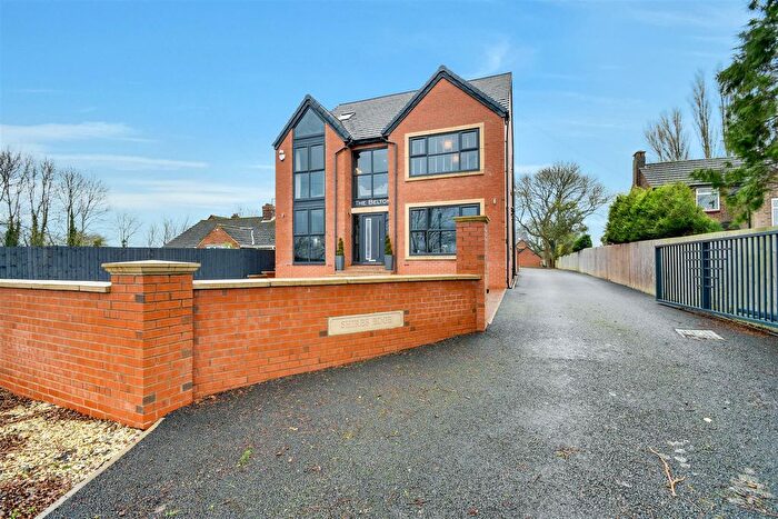 6 Bedroom Property For Sale In The Shires, South Marsh Road, Stallingborough, DN41