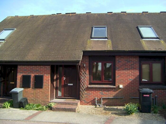 2 Bedroom Terraced House To Rent In Chapel Court, Hungerford, Berkshire, ., RG17