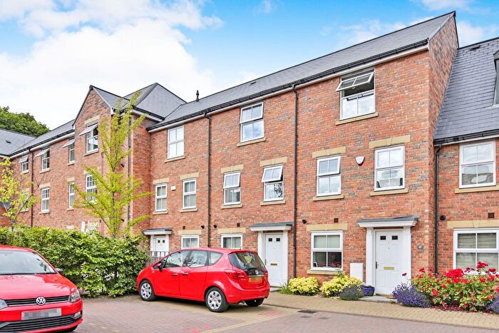 4 Bedroom Property To Rent In Barrington Close, Durham, DH1