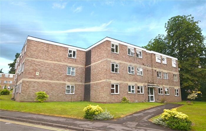 2 Bedroom Apartment To Rent In Malvern Court, Addington Road, Reading, Berkshire, RG1