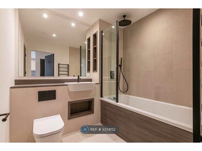 1 Bedroom Flat To Rent In The Barker, Birmingham, B4