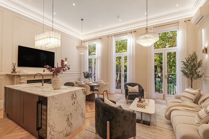 2 Bedroom Flat To Rent In Nevern Square, SW5