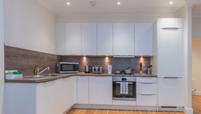 1 Bedroom Flat To Rent In King Street, London, W6