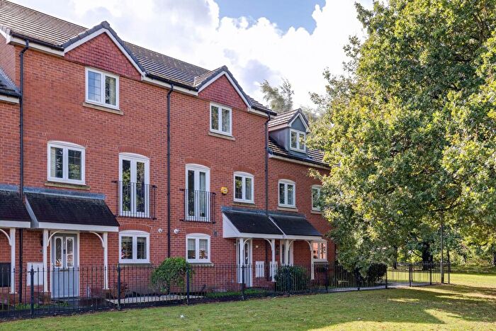 4 Bedroom Terraced House To Rent In Standingwood Road, Ellesmere Port, CH65