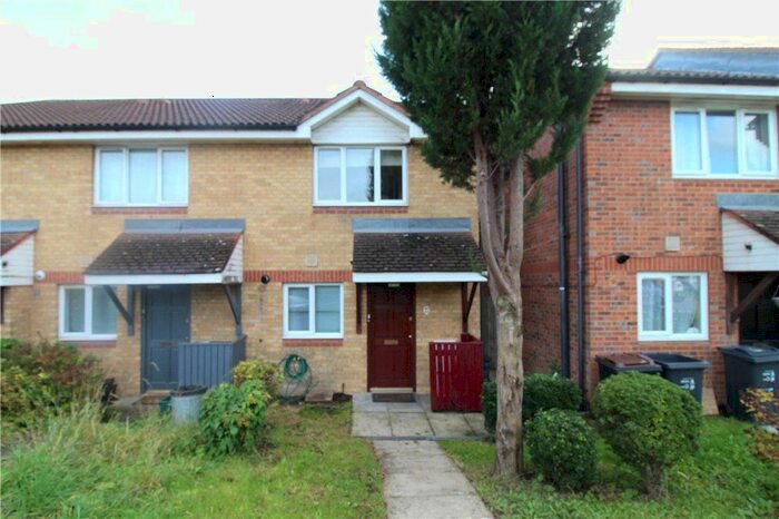 2 Bedroom Terraced House To Rent In Adams Way, Croydon, CR0