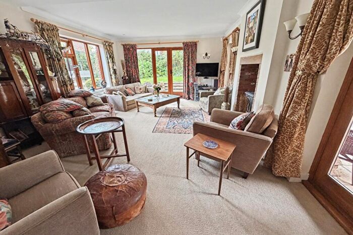 5 Bedroom Detached House For Sale In Ridge, BH20 - Photo 12