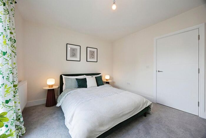 1 Bedroom Apartment For Sale In Arras Close, Folkestone, CT19