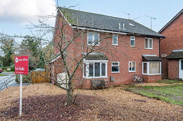 1 Bedroom End Terrace House For Sale In Tottehale Close, North Baddesley, Southampton, SO52
