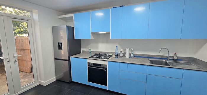 1 Bedroom Flat To Rent In Francis Road, London, London, E10