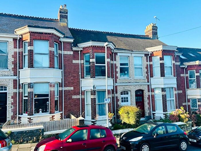2 Bedroom Flat For Sale In Hamilton Gardens, Mutley, Plymouth, PL4