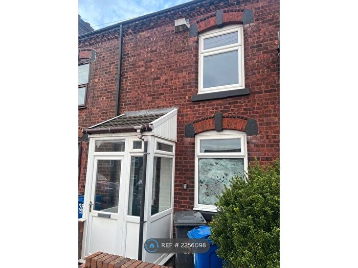 3 Bedroom Terraced House To Rent In Hemfield Road, Ince, Wigan, WN2