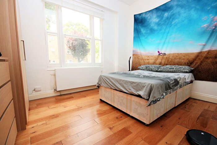 1 Bedroom Flat To Rent In Burghley Road, Kentish Town, NW5