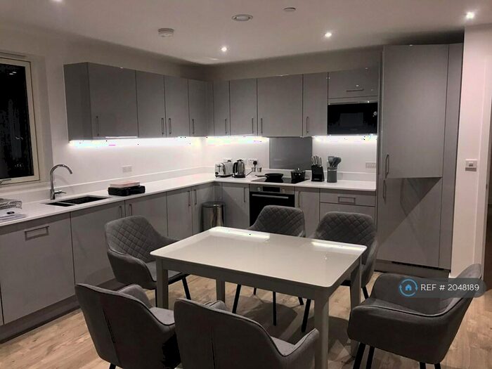 3 Bedroom Flat To Rent In Printworks Drive, Norwich, NR3