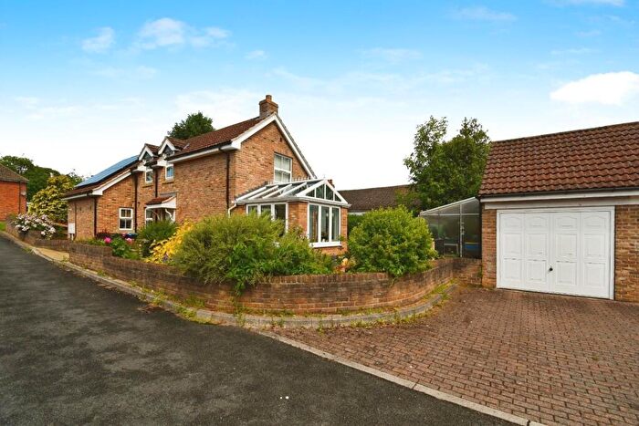4 Bedroom Detached House For Sale In Lark Lane, Ripon, HG4